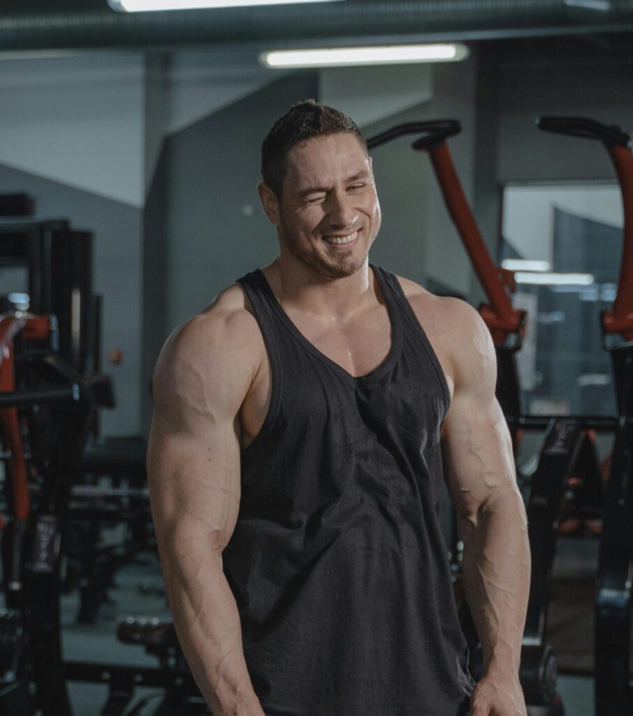 Certified fitness trainers at TheFitZone providing personalized training – best fitness gym near me.